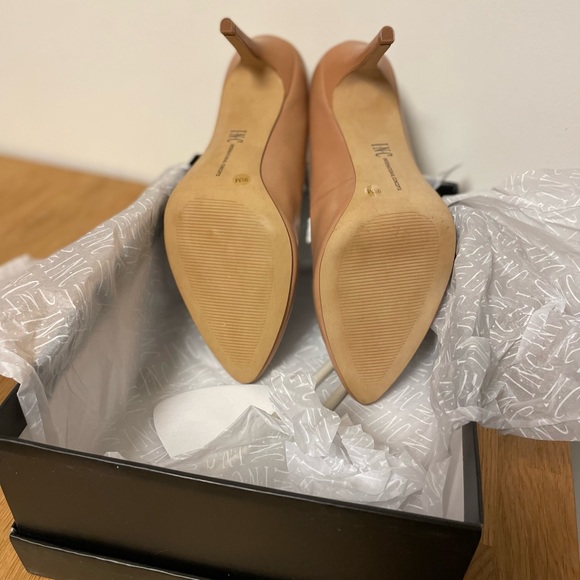 INC International concepts women’s pumps - Picture 5 of 6